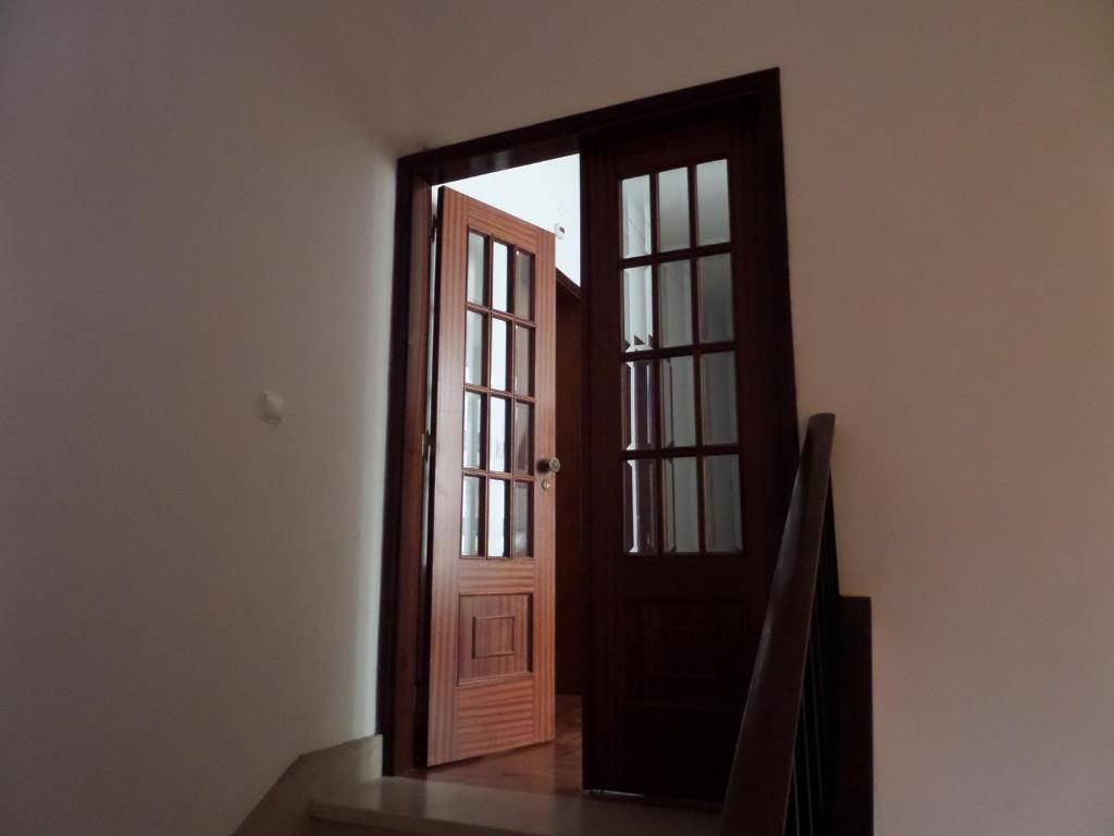Отель Alojamento Local De Pardieiros Avo Экстерьер фото